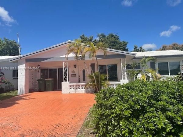 4501 Mainland Dr , Tamarac, FL 33319