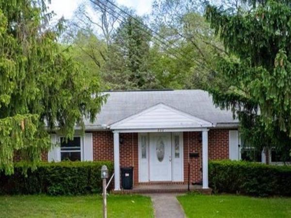 602 S RALEIGH STREET , MARTINSBURG, WV 25401