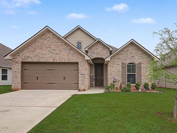 3346 Grand Lake Drive , Bossier City, LA 71111
