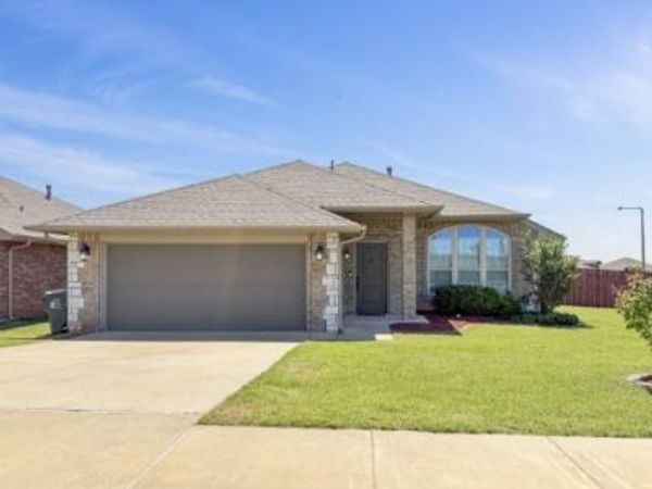 3902 Wiltshire Drive, Norman, OK 73026