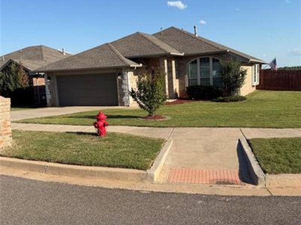 3902 Wiltshire Drive, Norman, OK 73026