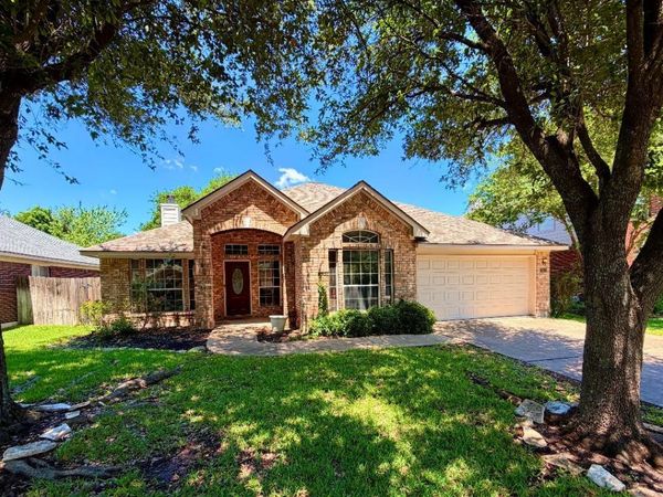 4415 Hunters Lodge DR, Round Rock, TX 78681