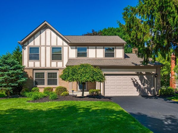 6881 Erie Court, Dublin, OH 43017