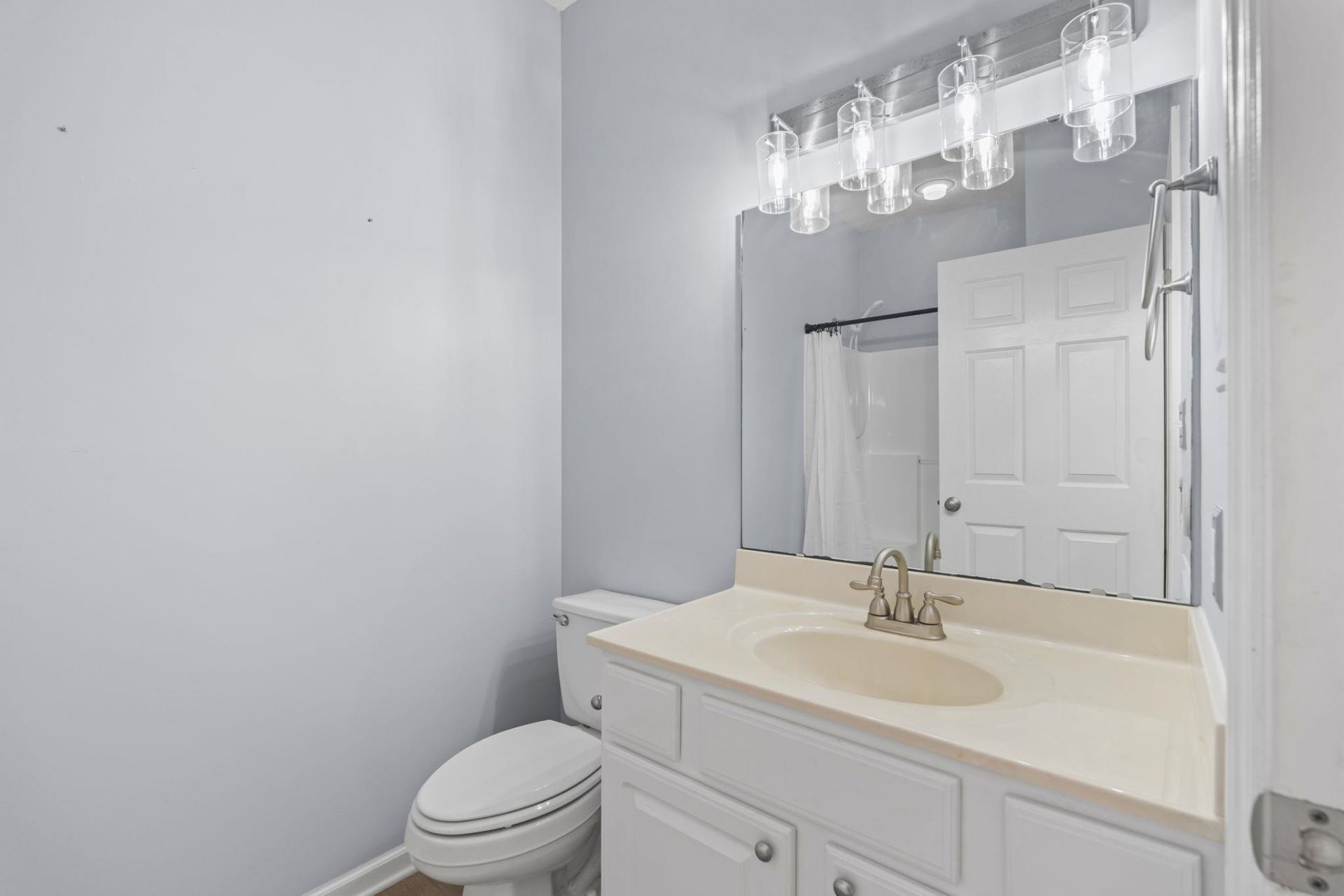 2070 Cross Gate Blvd. Photo 21