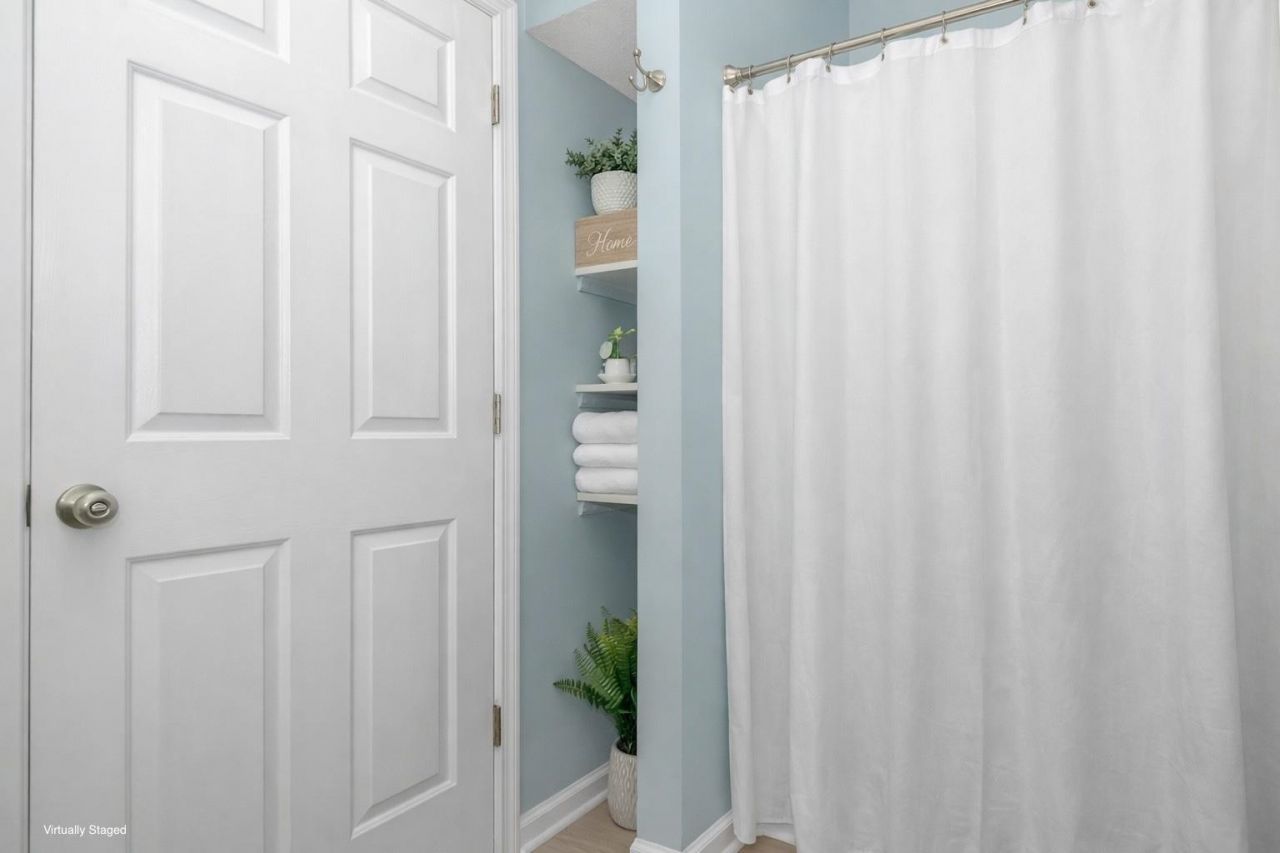 2070 Cross Gate Blvd. Photo 30