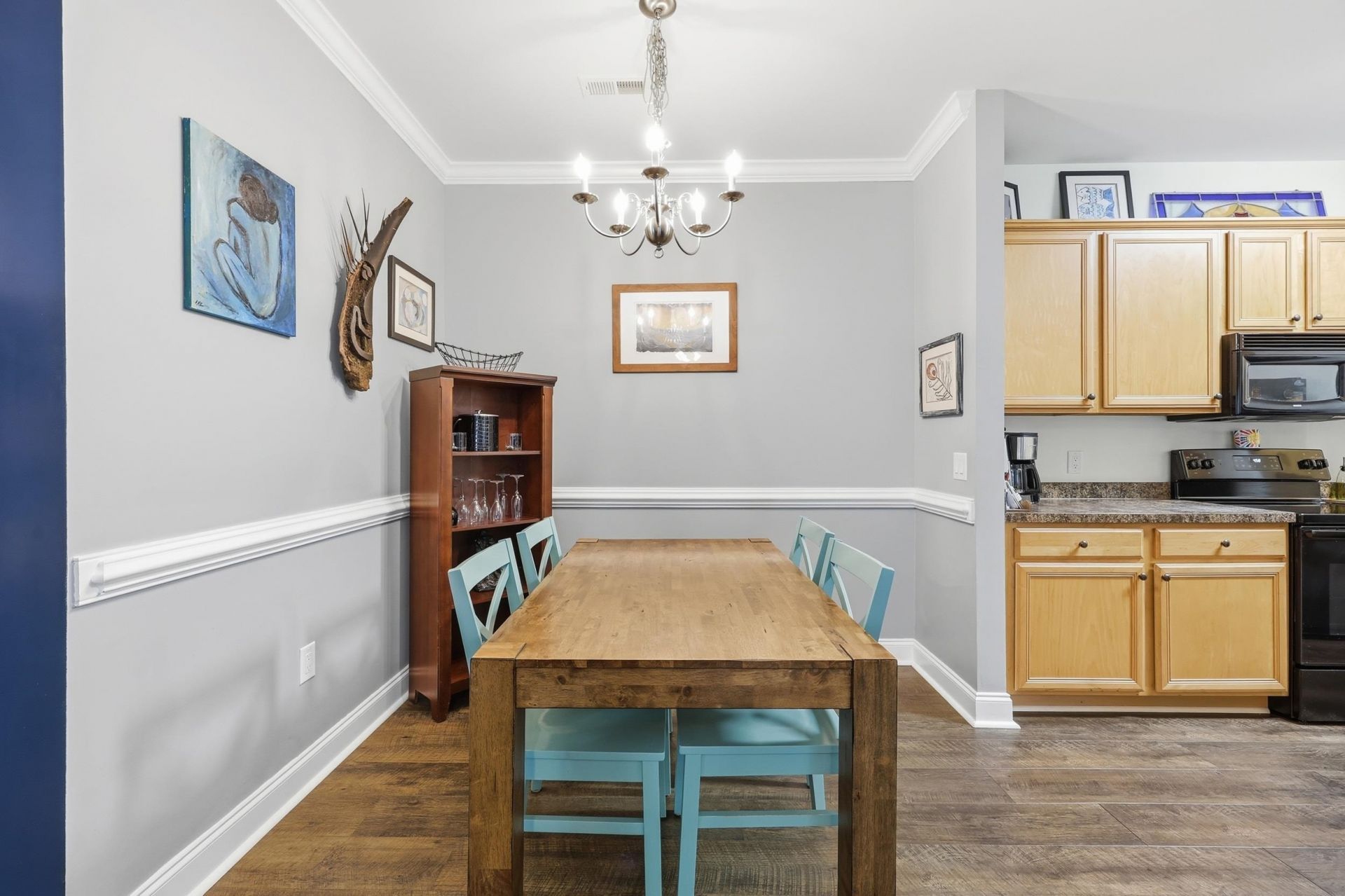 2065 Silvercrest Dr. Photo 12