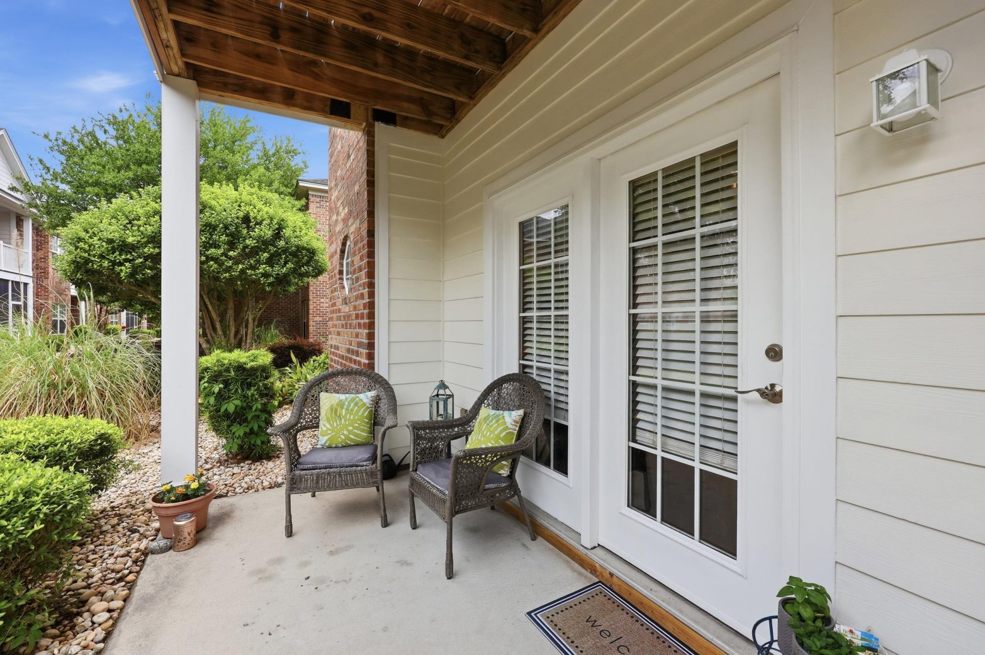 2065 Silvercrest Dr. Photo 19