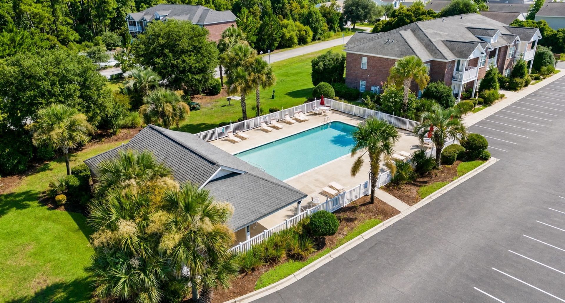 2065 Silvercrest Dr. Photo 25