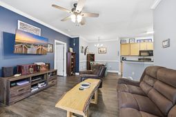 2065 Silvercrest Dr. photo 4