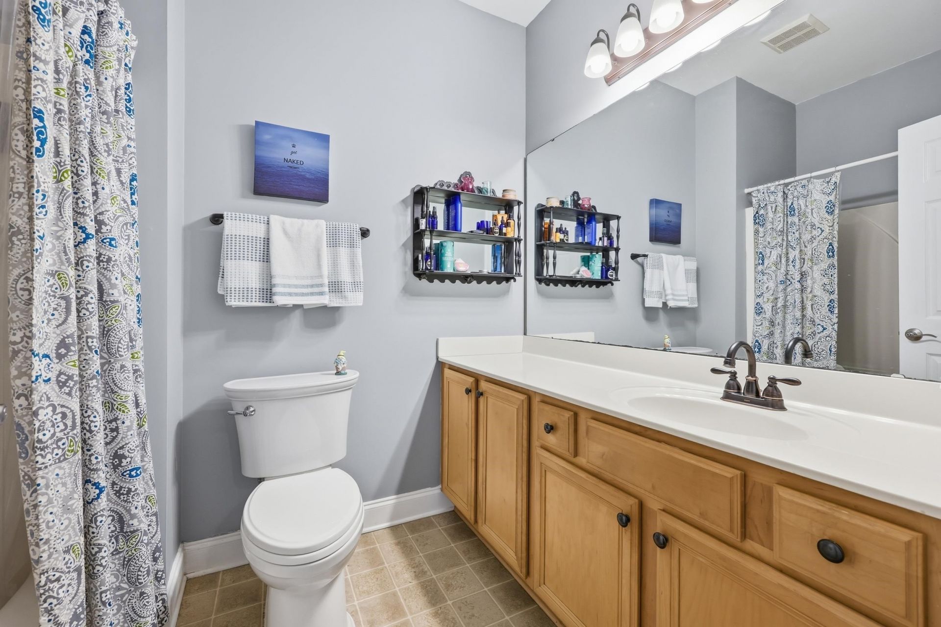 2065 Silvercrest Dr. Photo 9