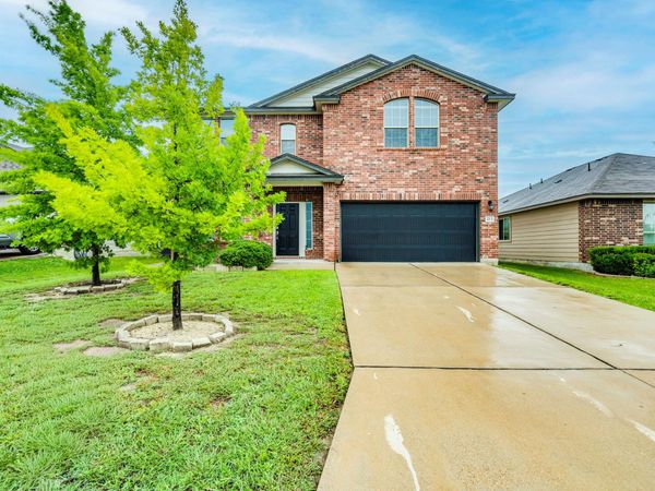 213 Ammonite LN, Jarrell, TX 76537