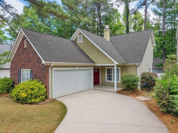 103 S Fairfield Drive , Peachtree City, GA 30269