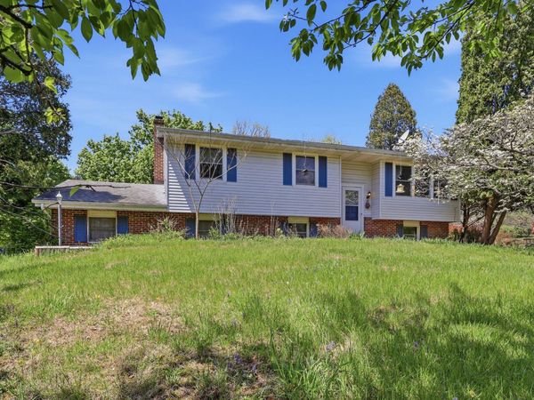 34 HOLLOW HORN ROAD , ERWINNA, PA 18920