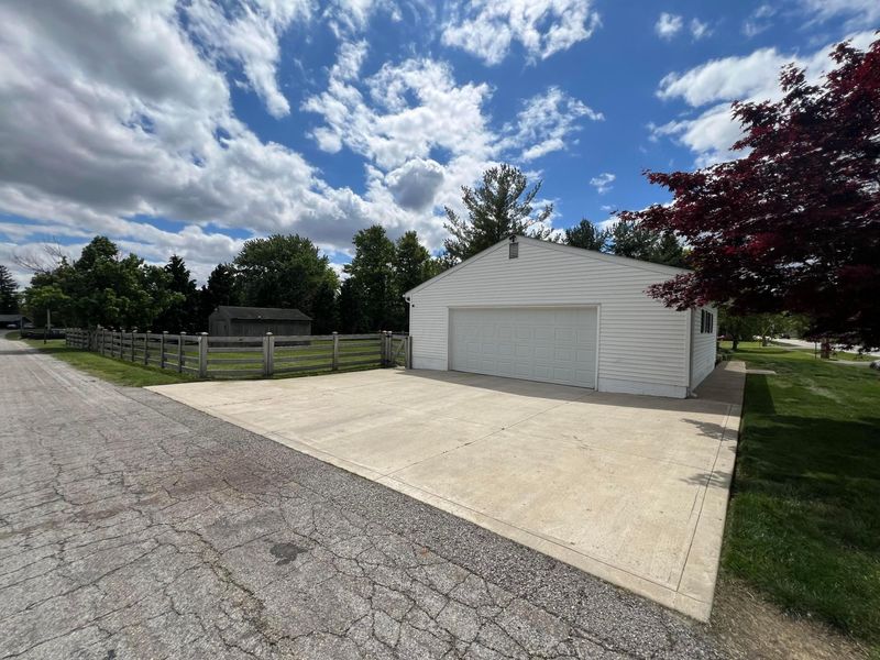 7035 London Groveport Road, Grove City, OH 43123 Photo 30