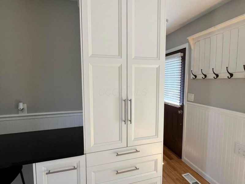 7035 London Groveport Road, Grove City, OH 43123 Photo 9