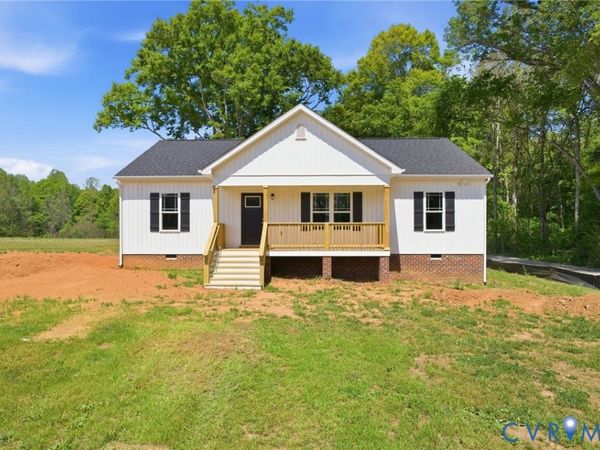 17557 Hewlett Road , Beaverdam, VA 23015
