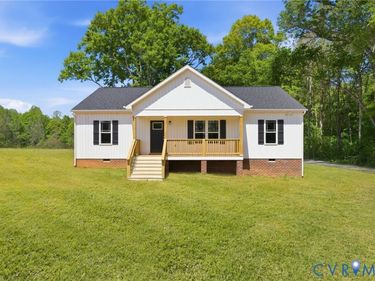 17557 Hewlett Road , Beaverdam, VA 23015