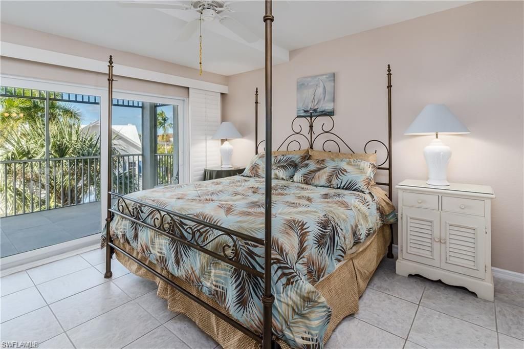 160 Palm St, Unit 308, Marco Island, FL 34145 Photo