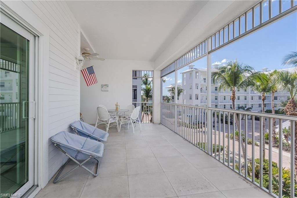 160 Palm St, Unit 308, Marco Island, FL 34145 Photo