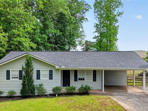 745 Pioneer Road , Jasper, GA 30143