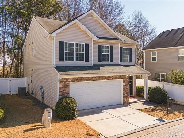 617 Arrowhead Drive , Dallas, GA 30132