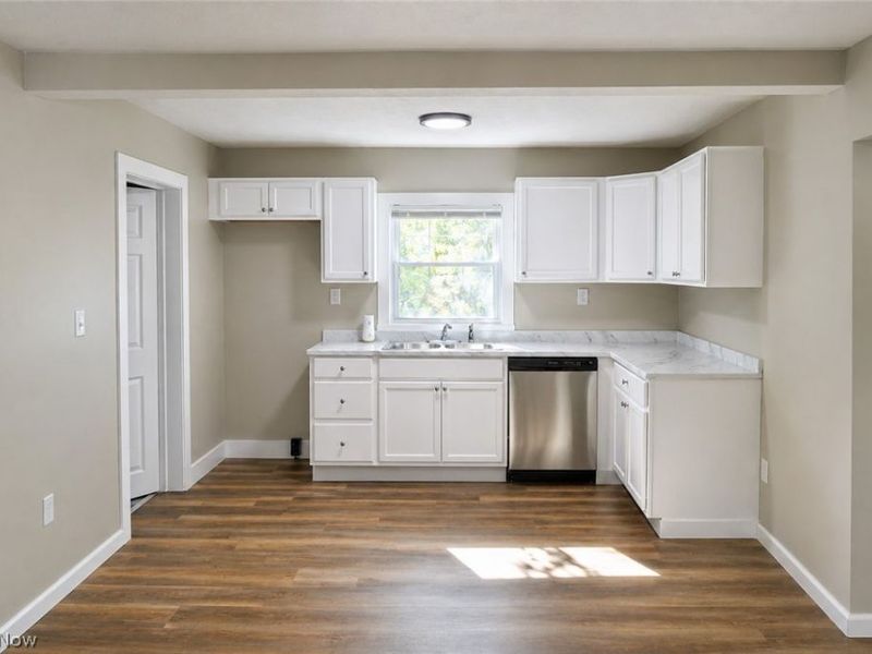 9705 Macon Avenue, Cleveland, OH 44102 Photo 10