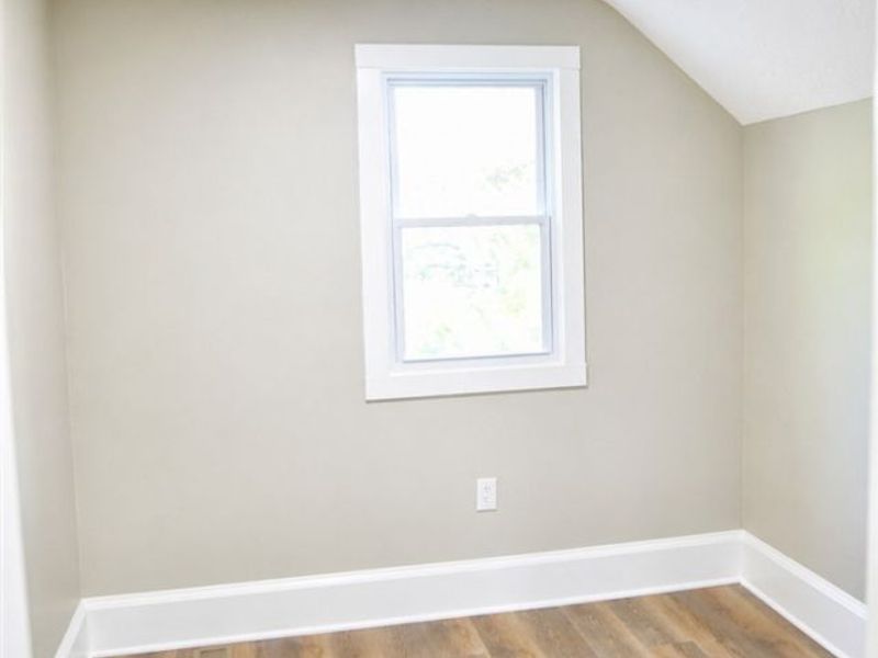 9705 Macon Avenue, Cleveland, OH 44102 Photo 16