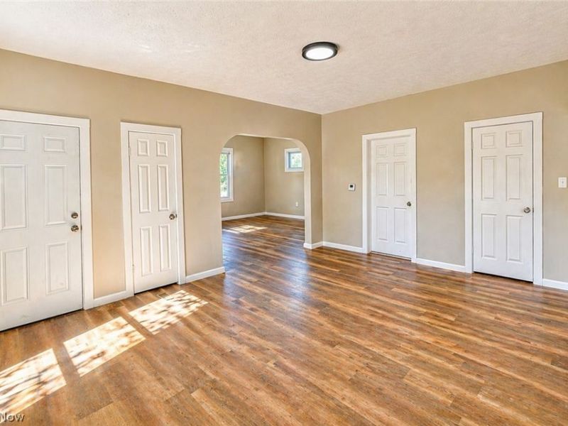 9705 Macon Avenue, Cleveland, OH 44102 Photo 7
