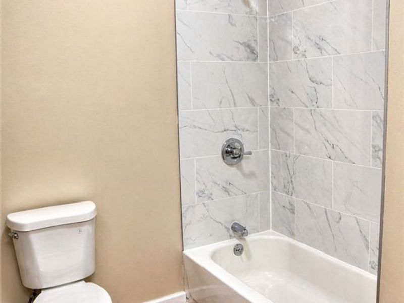 9705 Macon Avenue, Cleveland, OH 44102 Photo 9