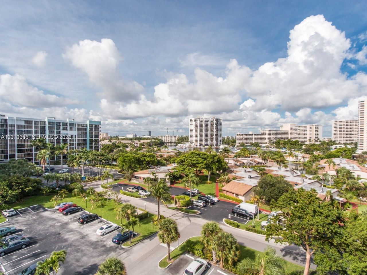 400 Leslie Dr, Unit 831, Hallandale Beach, FL 33009 Photo