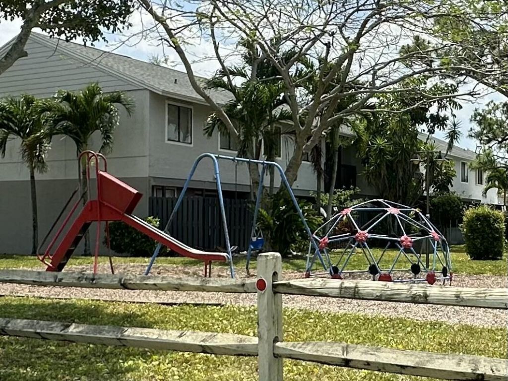 2404 Seaside Drive, Greenacres, FL 33463 Photo