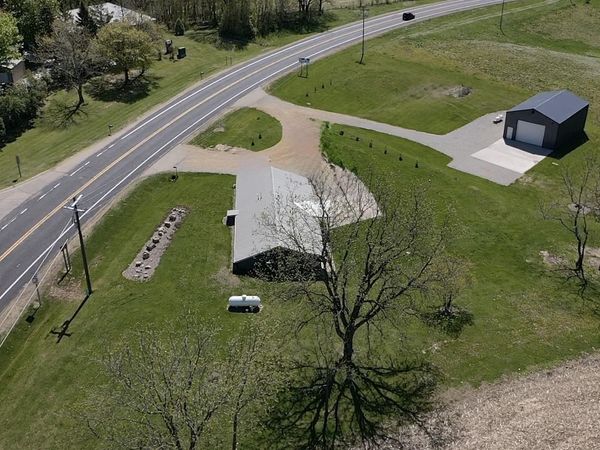 8295 Highway 133, Potosi, WI 53820