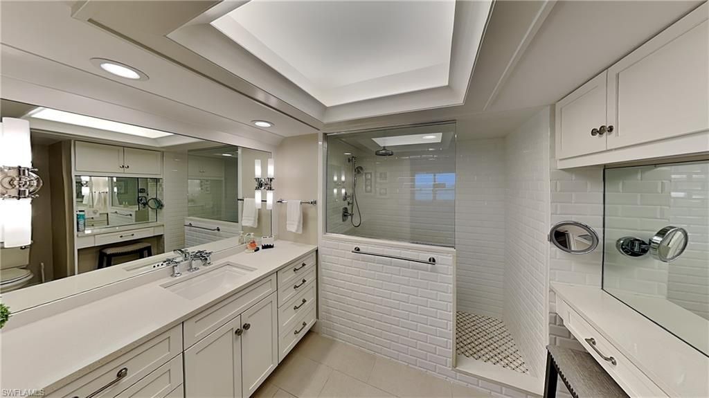 17170 Harbour Point Dr, Unit 634, Fort Myers, FL 33908 Photo