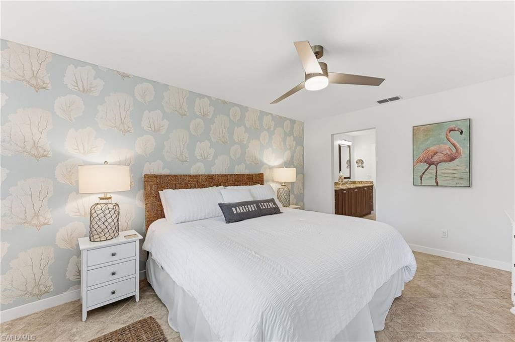 887 Gulf Pavilion Dr, Unit 203, Naples, FL 34108 Photo