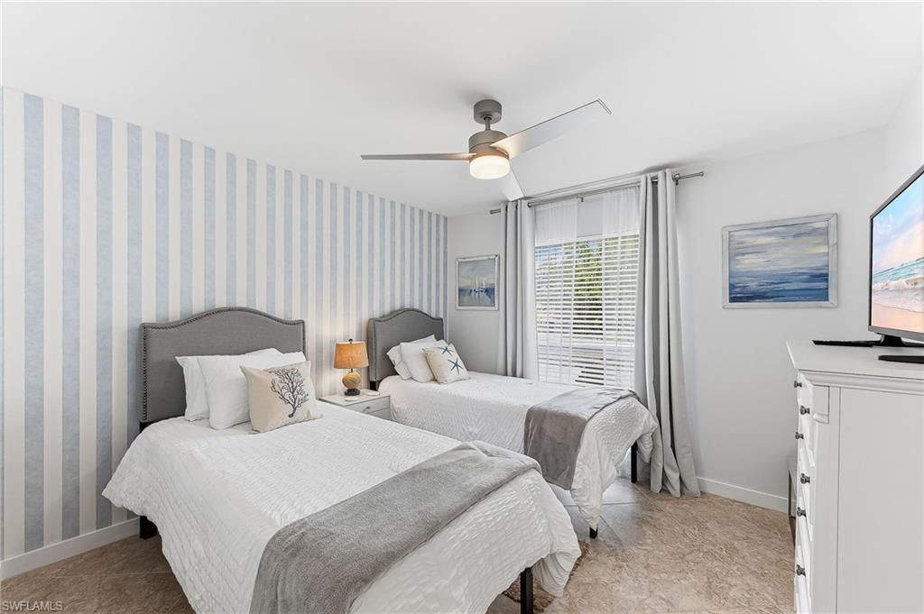 887 Gulf Pavilion Dr, Unit 203, Naples, FL 34108 Photo