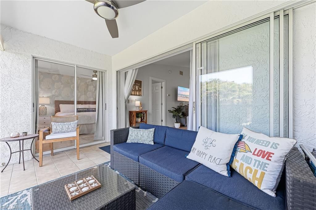 887 Gulf Pavilion Dr, Unit 203, Naples, FL 34108 Photo