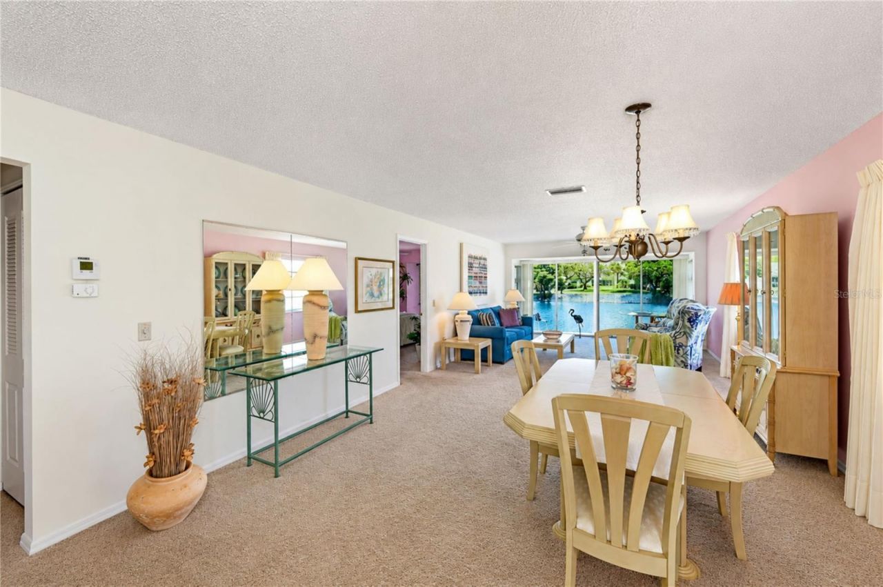 4603 Lexington Circle, Bradenton, FL 34210 Photo