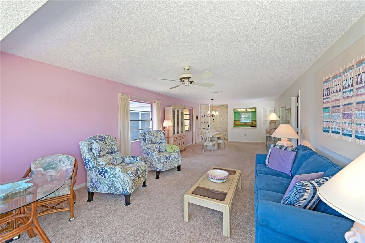 4603 Lexington Circle, Bradenton, FL 34210 Photo