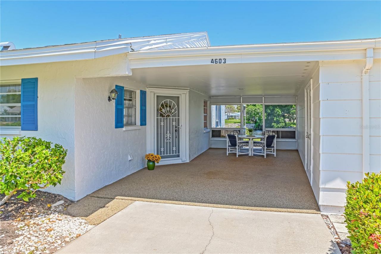 4603 Lexington Circle, Bradenton, FL 34210 Photo