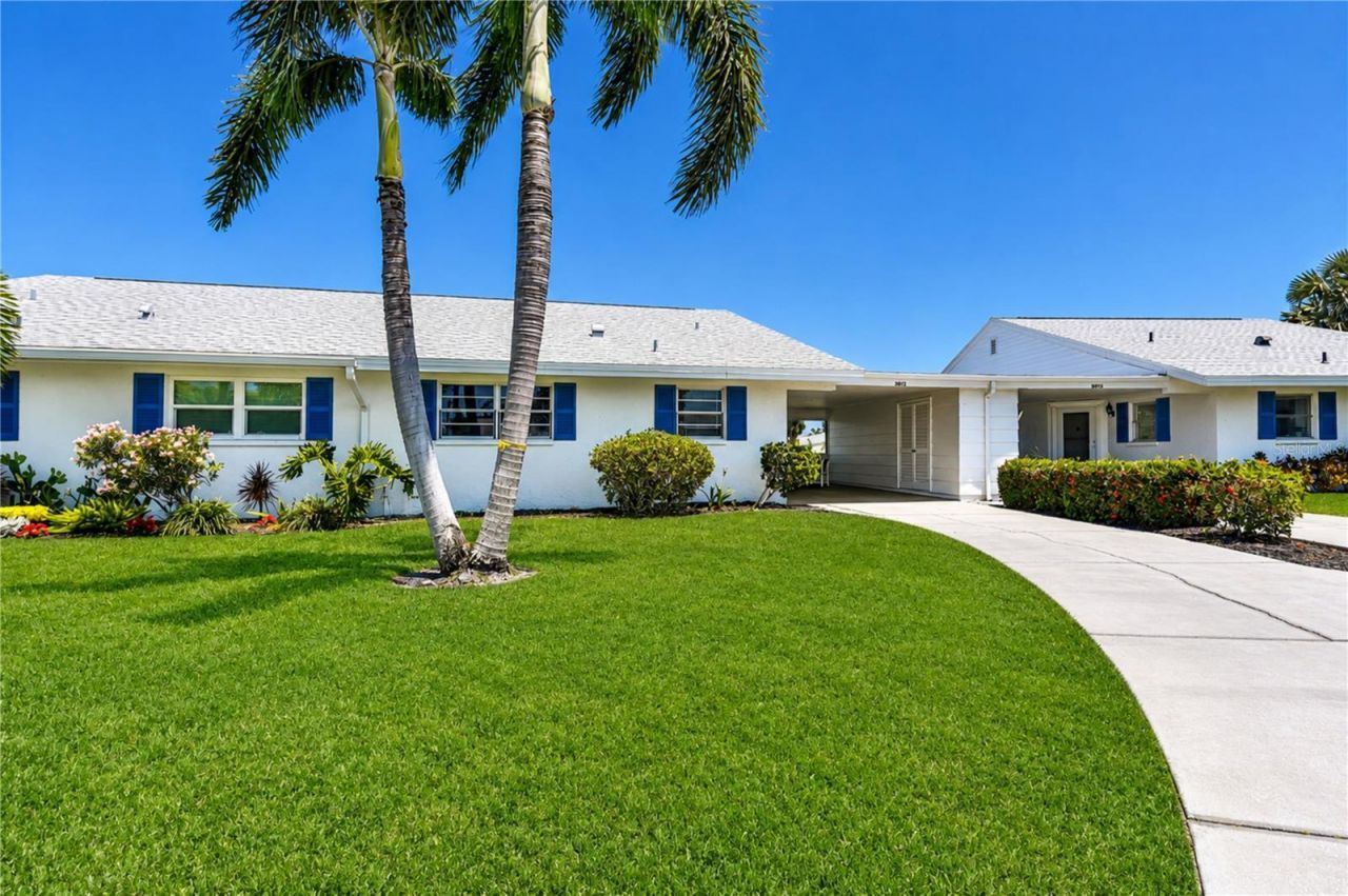 4603 Lexington Circle, Bradenton, FL 34210 Photo