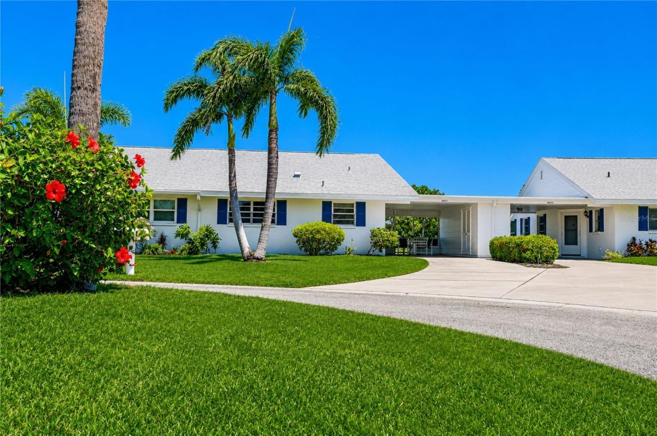 4603 Lexington Circle, Bradenton, FL 34210 Photo