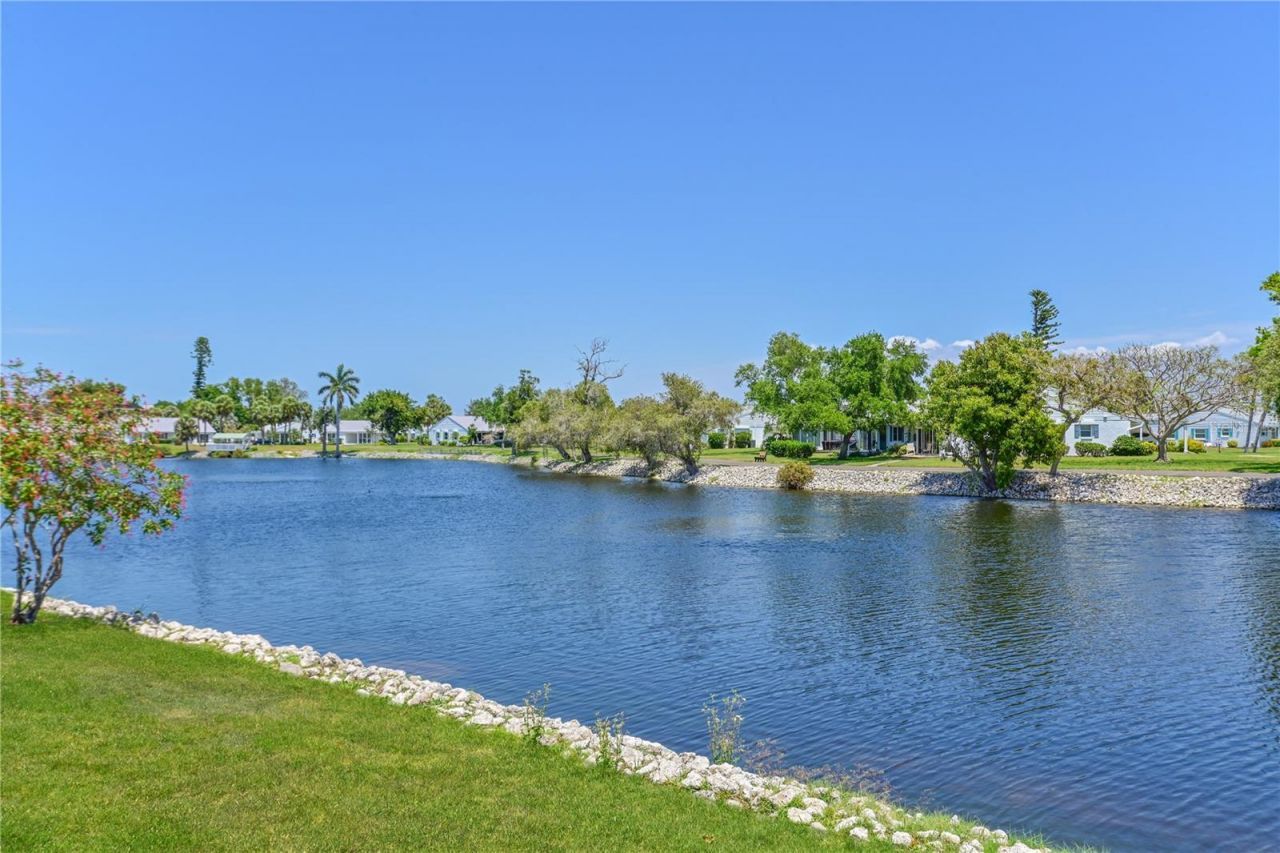 4603 Lexington Circle, Bradenton, FL 34210 Photo