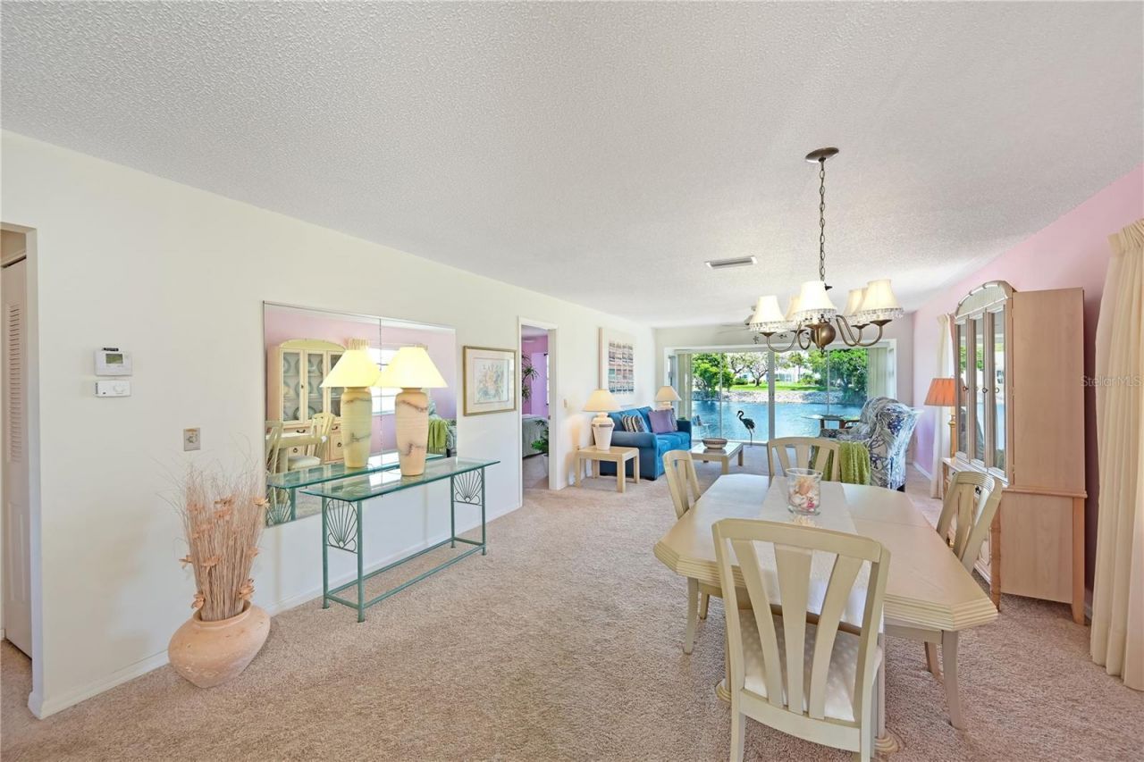 4603 Lexington Circle, Bradenton, FL 34210 Photo