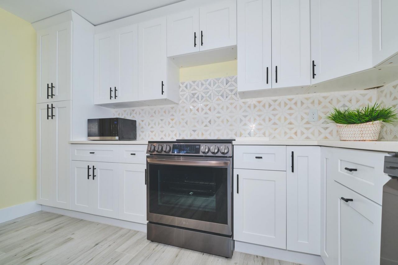 3045 Estero Boulevard, Unit 6A, Fort Myers Beach, FL 33931 Photo