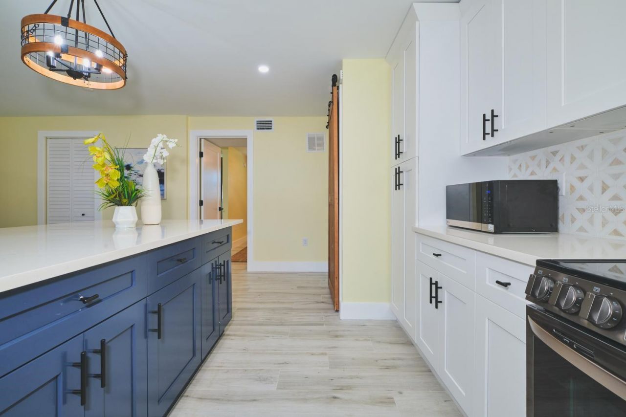3045 Estero Boulevard, Unit 6A, Fort Myers Beach, FL 33931 Photo
