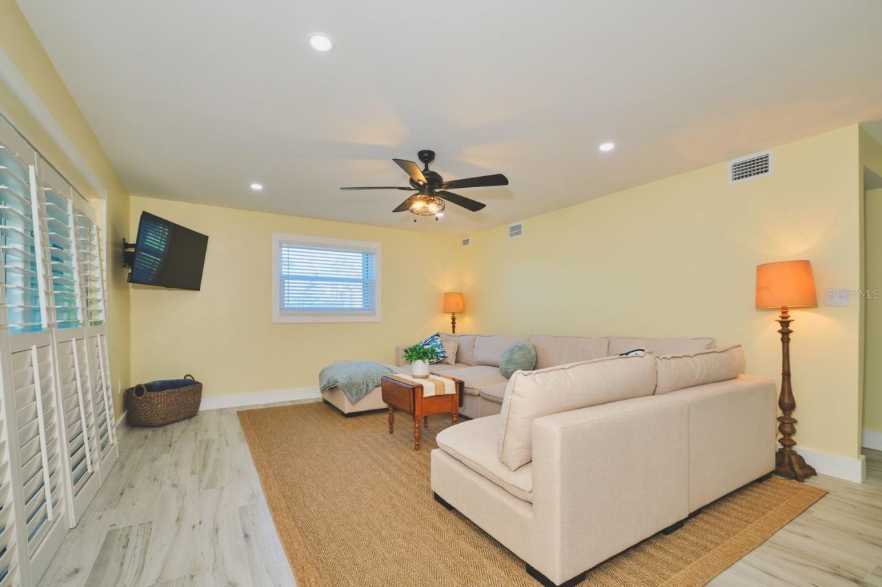 3045 Estero Boulevard, Unit 6A, Fort Myers Beach, FL 33931 Photo