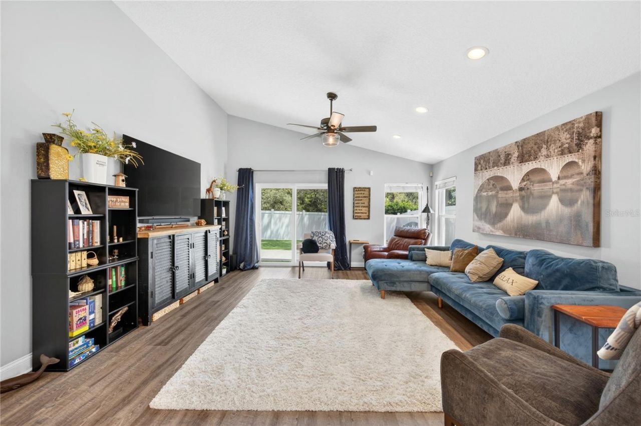 4339 Northern Dancer Way, Orlando, FL 32826 Photo