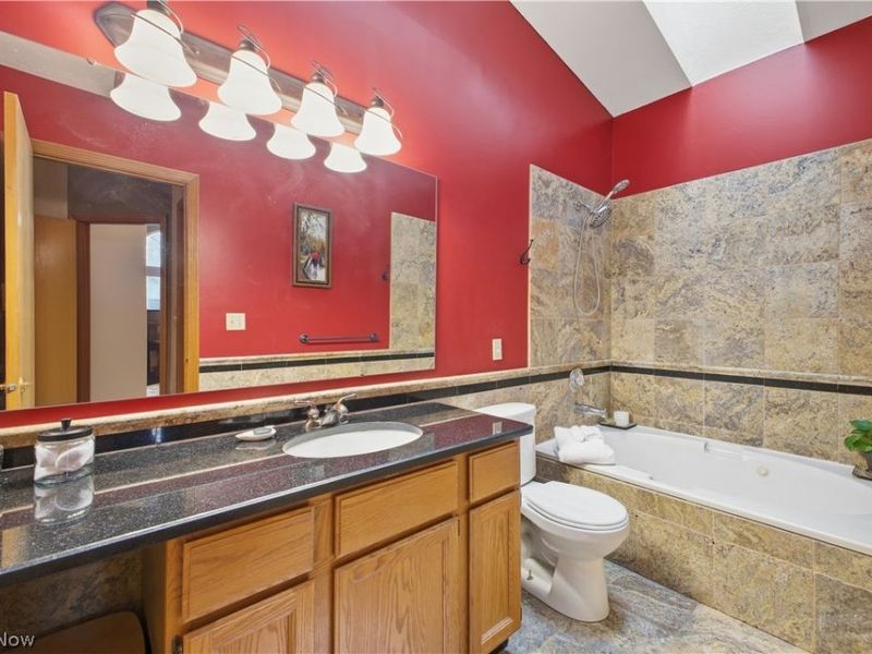 1323 Red Tail Hawk Court, Unit #3, Boardman, OH 44512 Photo 18