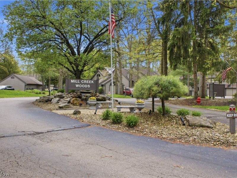 1323 Red Tail Hawk Court, Unit #3, Boardman, OH 44512 Photo 28