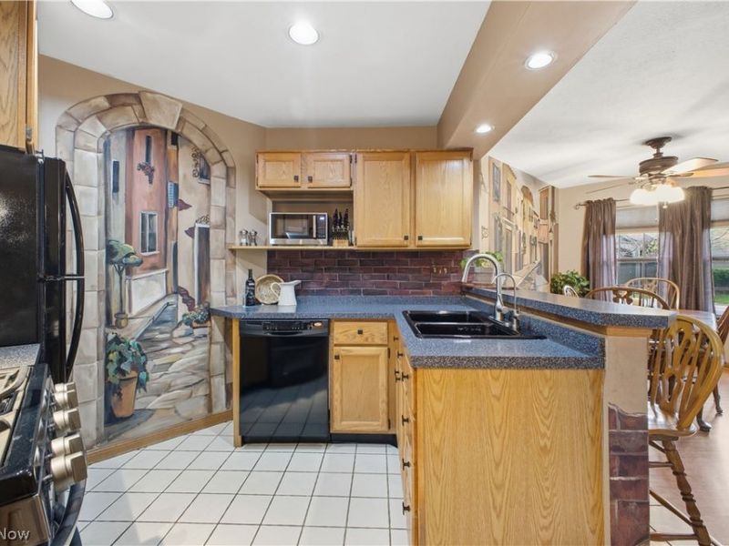 1323 Red Tail Hawk Court, Unit #3, Boardman, OH 44512 Photo 8